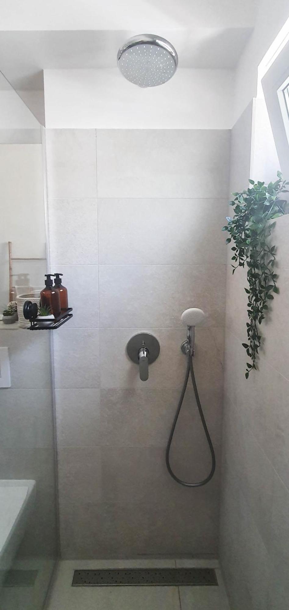 Jadran Deluxe * Krvavica